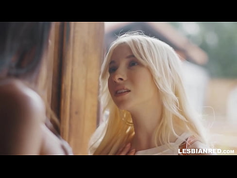 ❤️ Jenta kommer hjem noen måneder senere og ender opp med å spise stemorens fitte Supersex på porno no.full-porner-com.ru ❌